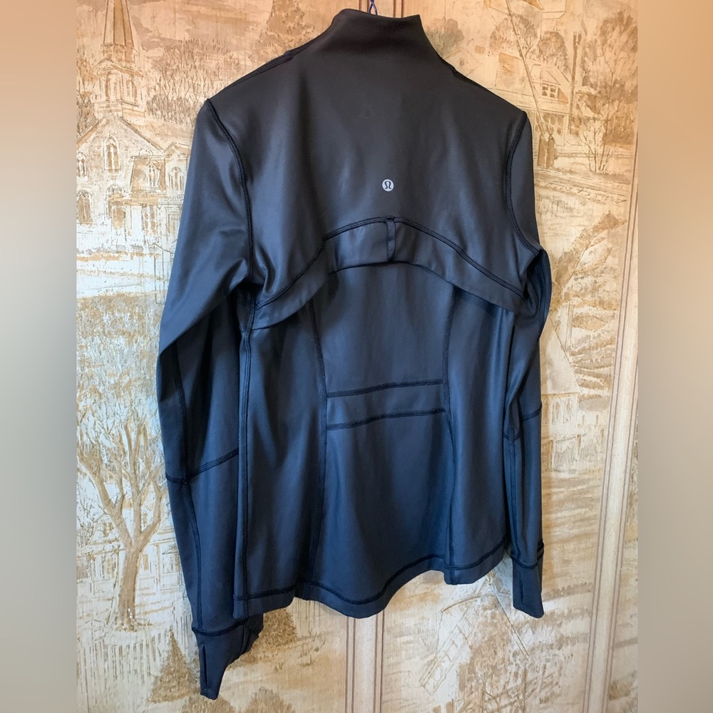 ❌S O L D❌🦄LULULEMON🦄 | Define Jacket *Shine* •Size 6 - Picture 4 of 11